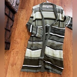 Issac Mizrahi sweater